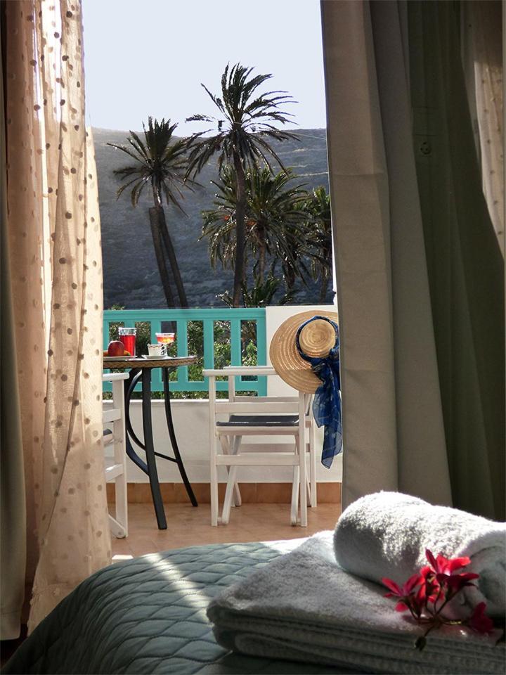 Tasoula Guest House Adamantas  Esterno foto